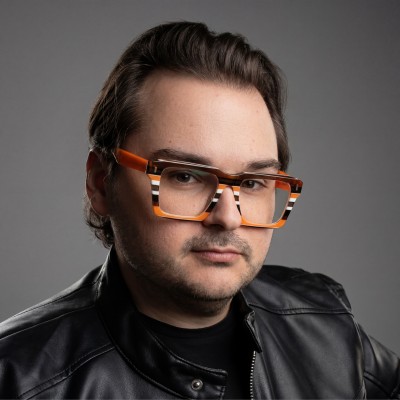 Daniel Davis